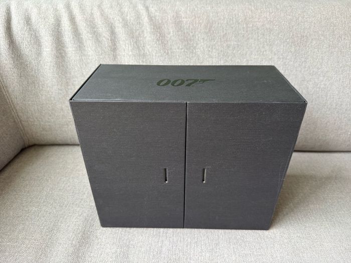 James Bond, 007 Advent Calendar