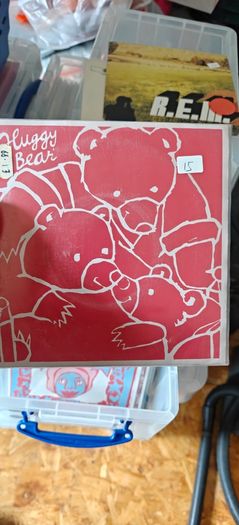 Huggy Bear Riot Grrrl