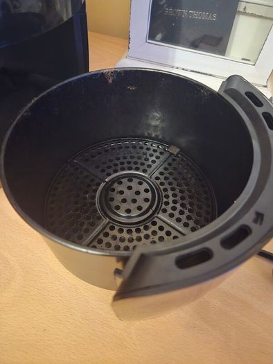 Salter 2L Compact Hot Air Fryer