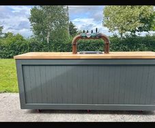 Home bar - four taps (mobile)