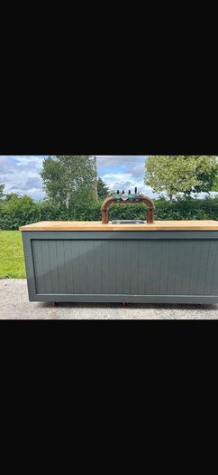 Home bar - four taps (mobile)