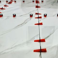 Tile levelling