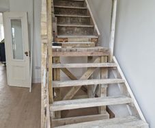 Temporary stairs