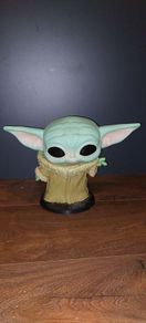 Yoda bobble head