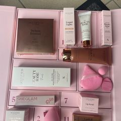 Sculpted by Aimee Makeup Bundle