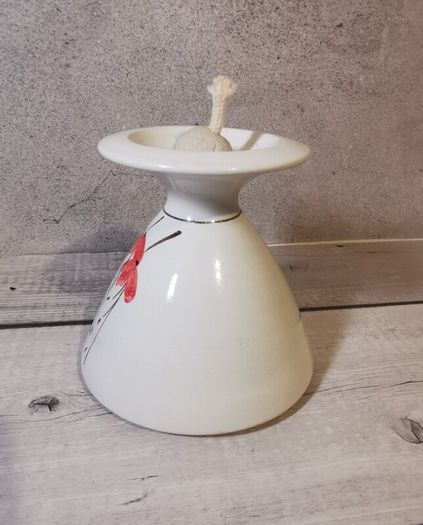 Louis Mulcahy Oil Lamp White Floral Hand Made Painted Irish Pottery With Wick