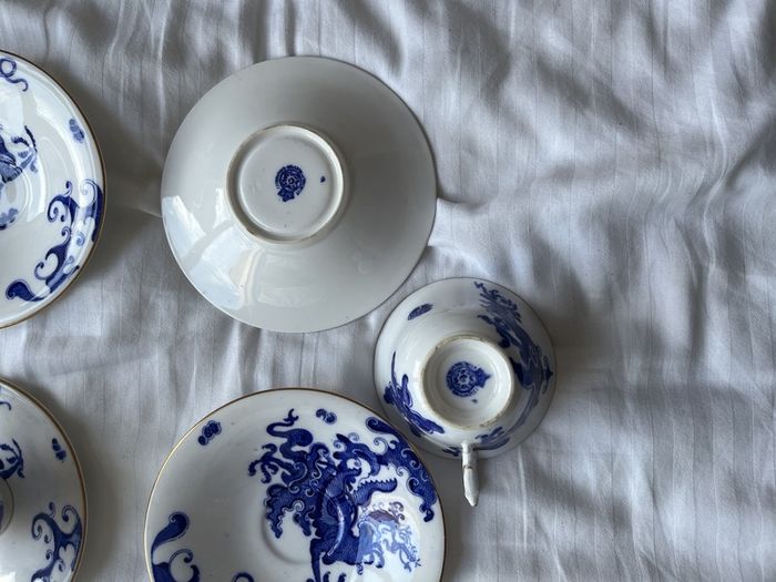 Royal Worcester cups x 4 and saucers x6