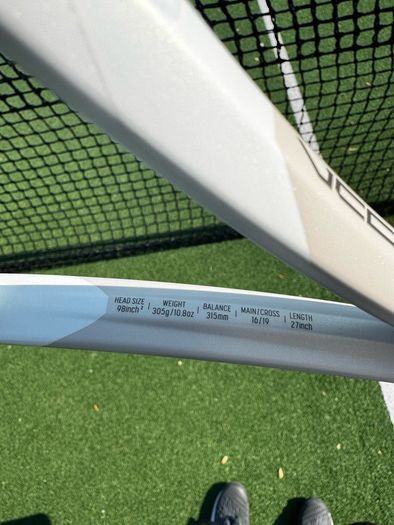 Tennis racket yonex vcore 98