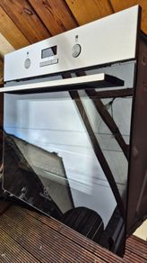 Electrolux KOGHX40BX single oven NEW