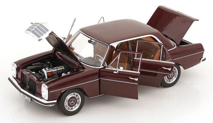 Mercedes Benz 200 1968 Norev W115 - 1/18 - New in Box