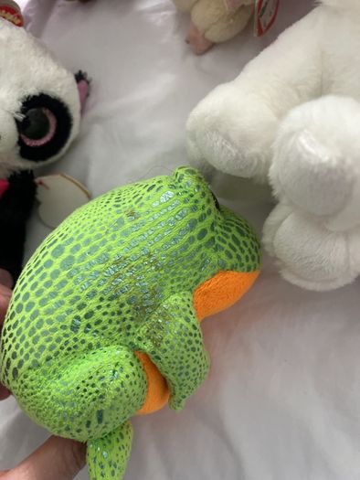 beanie boos with tags