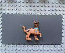 lego scooby doo 21042pb01c01 Dog, Great Dane Scooby-Doo Walking with Medium Azure Collar Pattern