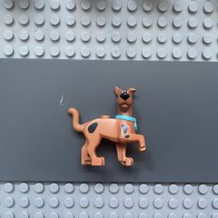 lego scooby doo 21042pb01c01 Dog, Great Dane Scooby-Doo Walking with Medium Azure Collar Pattern