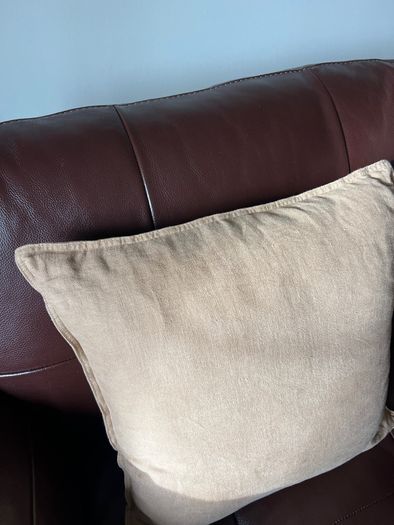 Linen cushions with down/feather inserts 50x50cm