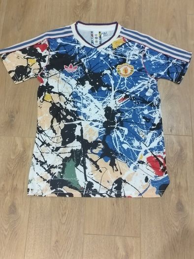 manchester united stone roses jersey