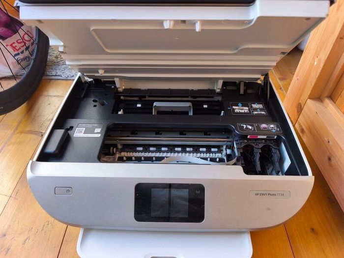 HP ENVY Photo 7134 All-in-One Printer, Copier and Scanner