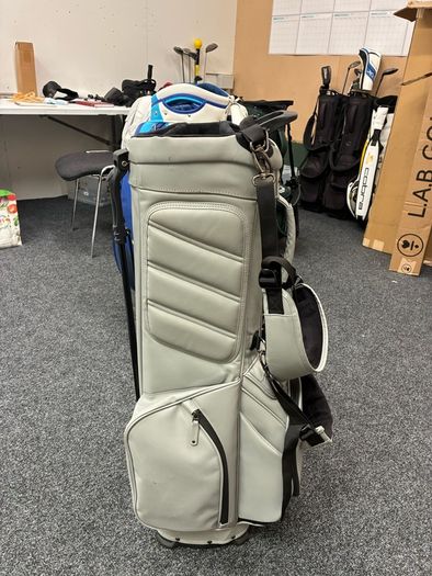 Mizuno Pro Leather Stand Bag