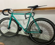 Fixie + Helmet