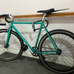 Fixie + Helmet