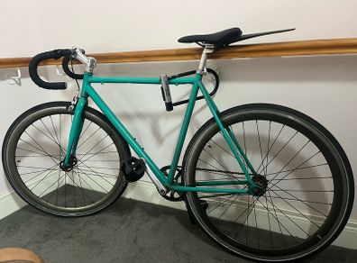Fixie + Helmet