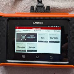 LAUNCH car diagnostic tool