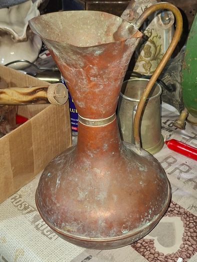 2 Large Vintage Copper Pitcher's, PRICE IS FOR 1 ONLY, Postage available or Collection