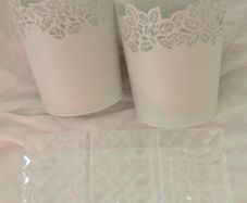 Make up storage / Plant Pots