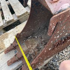 mini digger bucket