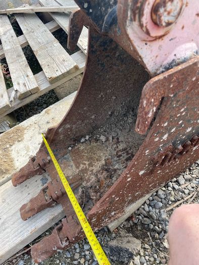 mini digger bucket