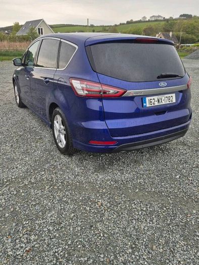 162 Ford Smax 2.0 150bhp