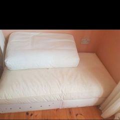 Day bed