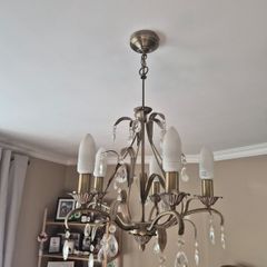 3 Ceiling lights