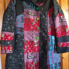 Stunning Neslay tapestry coat