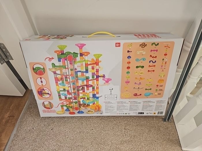 Electronic Marble Run