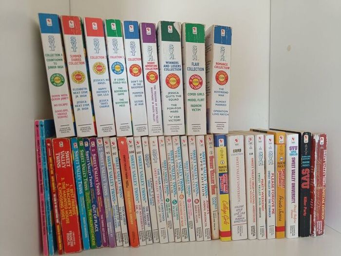 Sweet Valley Book Collection 61 stories across Kids, Twins, High, University and 3-in-1 Editions