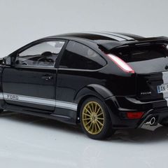 Ford Focus RS mk2 Le Mans Edition 2010 - New in Box - 1/18 - Minichamps