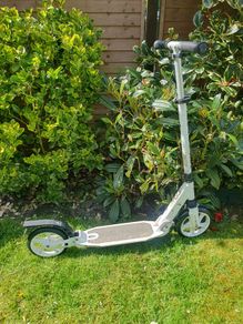 iScoot X50 Adult City Scooter & Commuter Push Kick Scooter