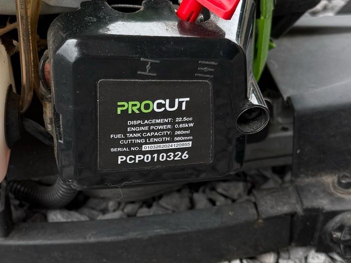 Petrol Hedge Trimmer