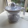SilverCrest electric citrus juicer in excellent condition. Image 4