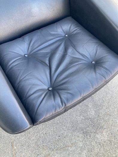 1960s Danish Swivel Chair - Warehouse and Showroom Open Sat 18th April Eircode R95T227