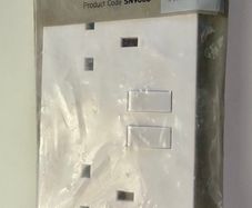 Double Socket (white)