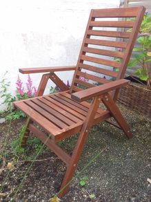 x2 Garden Chairs with cushions and cover