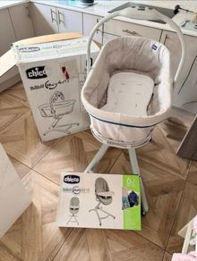 baby bed/high chair