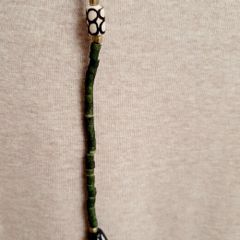 Dark green necklace