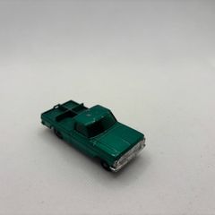 Vintage Matchbox Kennel truck with front steering wheels