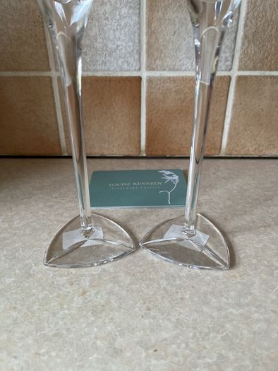 Louise Kennedy Pair Tri Star Champagne Flutes Tipperary Crystal Unused in Original abox