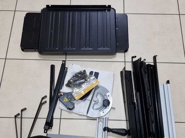 New - Workzone Table Saw