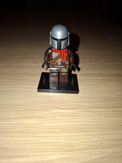 A Mix of Lego Star wars Christmas figures