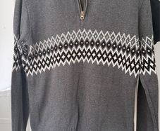 Sweat shirt