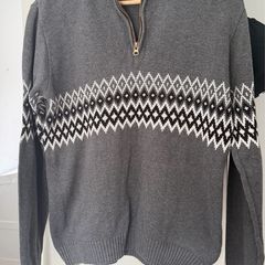 Sweat shirt